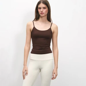 Brązowy top na cienkich ramiączkach House