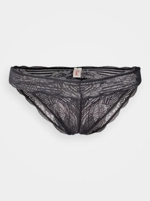 Brazyliany Triumph czarny