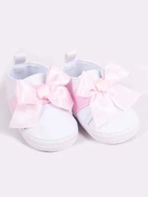 Buciki niemowlęce niechodki z różową kokardą - białe Yoclub