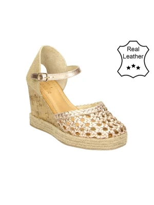 Bullboxer Skórzane czółenka w kolorze beżowym na koturnie rozmiar: 41