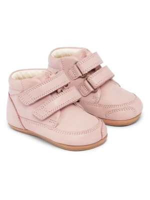 Bundgaard Skórzane buty "Prewalker II Strap" w kolorze jasnoróżowym do nauki chodzenia rozmiar: 19