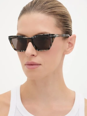 Burberry okulary przeciwsłoneczne damskie kolor brązowy 0BE4468