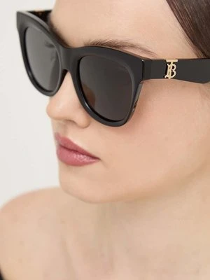 Burberry okulary przeciwsłoneczne damskie kolor czarny 0BE4418