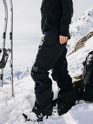 Burton Spodnie narciarskie "[ak] Summit GORE-TEX 2L" w kolorze czarnym rozmiar: XS