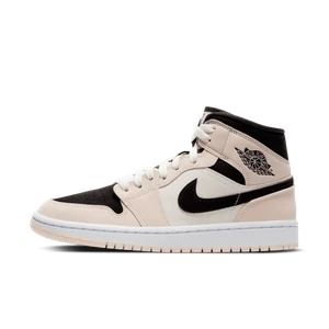 Zdjęcie produktu Buty damskie Air Jordan 1 Mid - Biel