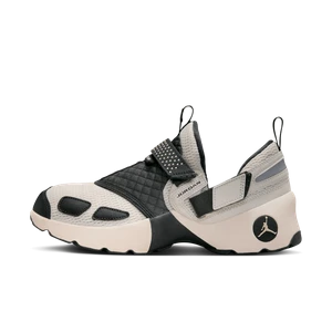 Buty damskie Jordan Trunner LX - Brązowy