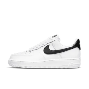 Buty damskie Nike Air Force 1 '07 - Biel