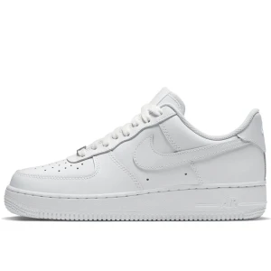 Buty damskie Nike Air Force 1 '07 DD8959-100 - białe
