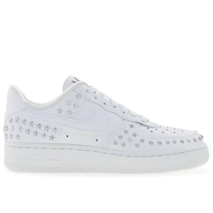 Buty damskie Nike Air Force 1 '07 XX Studded AR0639-100 - białe