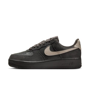 Buty damskie Nike Air Force 1 Low - Brązowy
