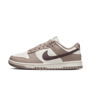 Buty damskie Nike Dunk Low - Biel