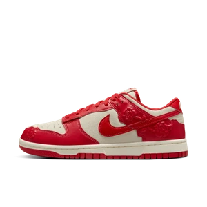 Buty damskie Nike Dunk Low - Biel