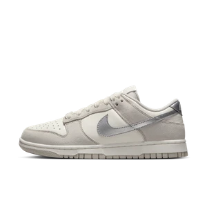 Buty damskie Nike Dunk Low - Biel