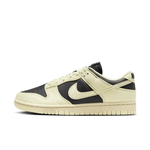 Buty damskie Nike Dunk Low - Czerń