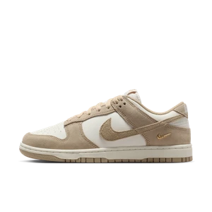 Buty damskie Nike Dunk Low Suede - Biel