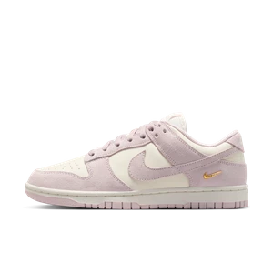 Zdjęcie produktu Buty damskie Nike Dunk Low Suede - Biel