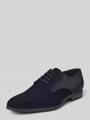 Buty derby z ozdobnym szwem model ‘Theon’ Boss