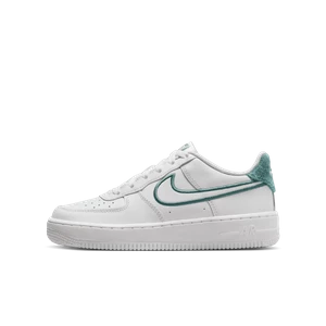 Buty dla dużych dzieci Nike Air Force 1 LV8 3 - Biel