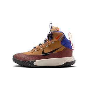 Zdjęcie produktu Buty dla dużych dzieci z detalami o fasonie odbijającym światło Nike Terrascout - Brązowy