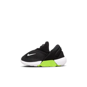 Buty dla niemowląt i maluchów Nike Swoosh Go - Czerń