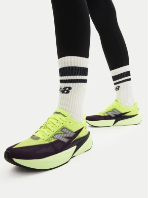Buty do biegania New Balance FuelCell Rebel v5 WFCX3PE Zielony