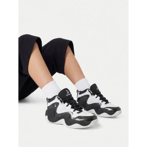Buty do koszykówki SHAQ EO-JUGERNAUT AQ95041Y-BW Czarny