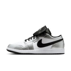 Buty męskie Air Jordan 1 Low SE - Biel