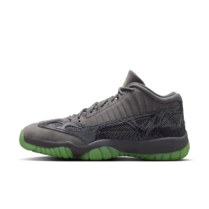 Buty męskie Air Jordan 11 „Quai 54” - Szary
