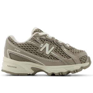 Buty niemowlęce New Balance IZ740SA - brązowe