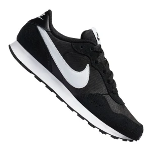 Buty Nike Md Valiant W CN8558-002 białe