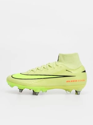 Buty piłkarskie na miękką nawierzchnię Nike zielony