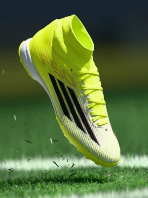 Buty piłkarskie na murawę Adidas żółty