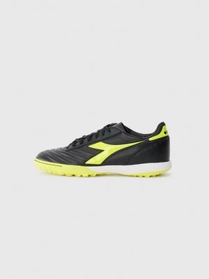 Buty piłkarskie na murawę Diadora