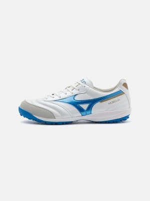 Buty piłkarskie na murawę Mizuno