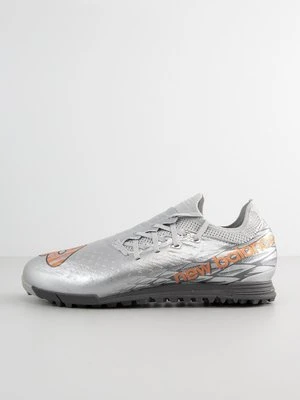 Buty piłkarskie na murawę New Balance