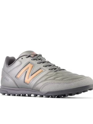 Buty piłkarskie na murawę New Balance