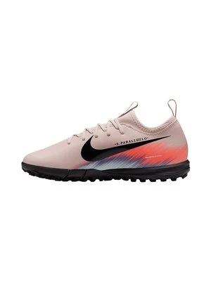 Buty piłkarskie na murawę Nike czerwony