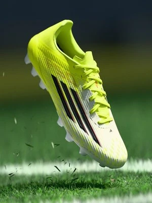 Buty piłkarskie na sztuczną trawę Adidas żółty