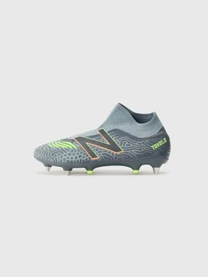 Buty piłkarskie na sztuczną trawę New Balance