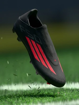 Buty piłkarskie na twardą nawierzchnię Adidas czarny