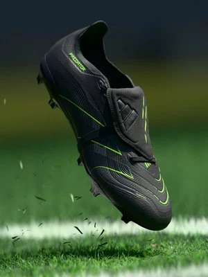 Buty piłkarskie na twardą nawierzchnię Adidas czarny