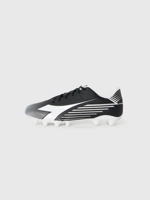 Buty piłkarskie na twardą nawierzchnię Diadora