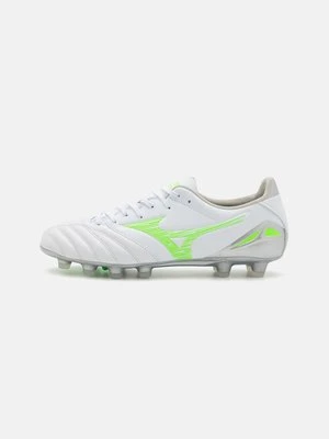 Buty piłkarskie na twardą nawierzchnię Mizuno