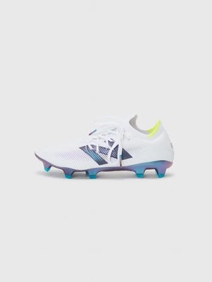 Buty piłkarskie na twardą nawierzchnię New Balance