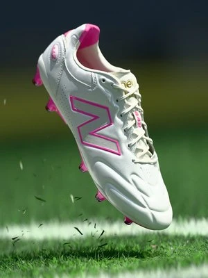 Buty piłkarskie na twardą nawierzchnię New Balance jasnoniebieski