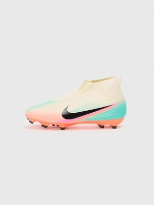 Buty piłkarskie na twardą nawierzchnię Nike Performance