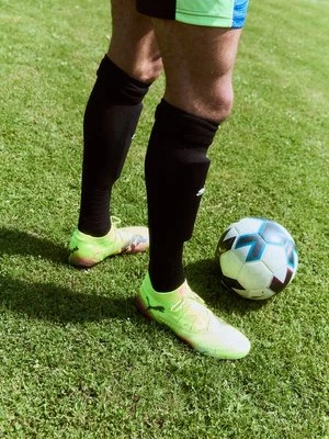 Buty piłkarskie na twardą nawierzchnię Puma