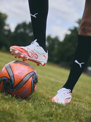 Buty piłkarskie na twardą nawierzchnię Puma