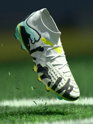 Buty piłkarskie na twardą nawierzchnię Puma czarny