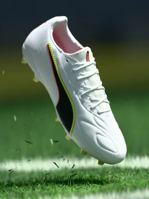 Buty piłkarskie na twardą nawierzchnię Puma czarny